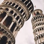 peculiarities of the leaning tower