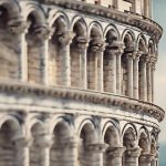 pisa tower houses features